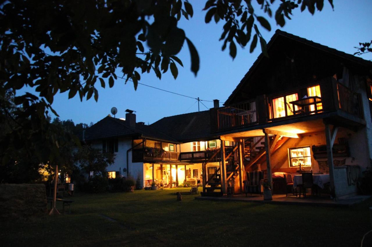 Sachserhof Ferienwohnungen In Sachsenburg Exterior foto